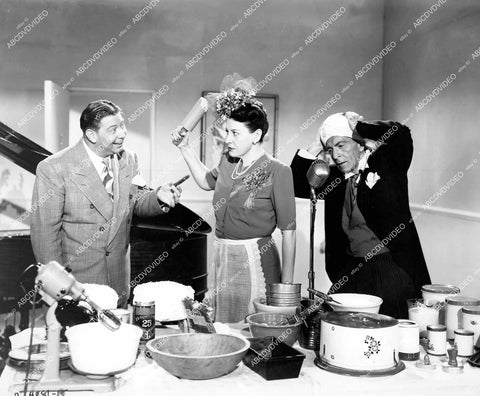 crp-16104 1947 Harry Von Zell, Symona Boniface, Ralf Harolde short subject film Meet Mr Mischief crp-16104