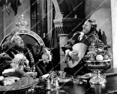 crp-16195 1943 King Henry VIII in MGM short subject film Nursery Rhyme Mysteries crp-16195