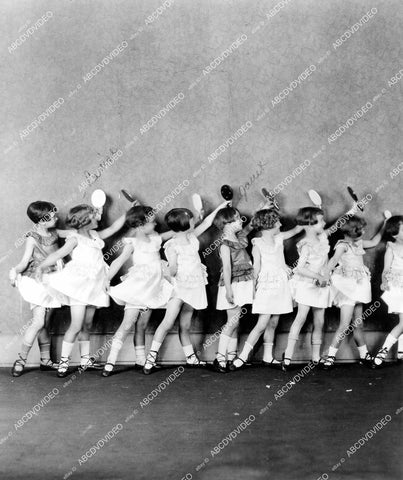 crp-16488 1941 Janet Blair & sister Louise at 5yo dance school crp-16488