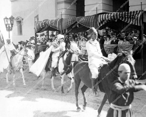 crp-16581 1919 Lou Tellegen, Geraldine Farrar silent film Flame of the Desert crp-16581