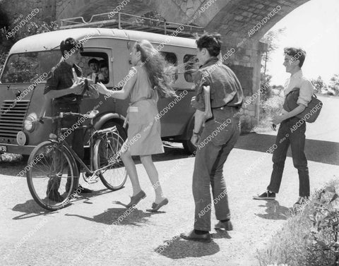 crp-01672 1963 Liliane Brousse gets hassled by the kids Hammer film Maniac crp-01672
