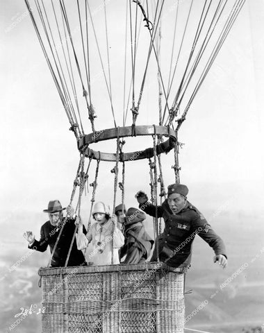 crp-16750 1927 Karl Dane, Marceline Day, Frank Currier in hot air balloon silent film Rookies crp-16750