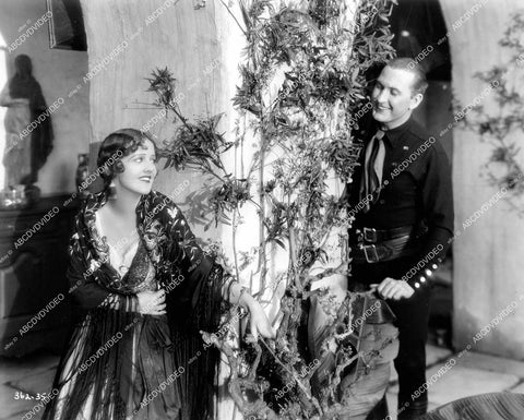 crp-17020 1928 Tim McCoy, Sylvia Beecher silent film Beyond the Sierras crp-17020