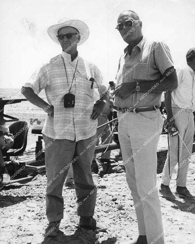 crp-17252 circa 1964 director John Sturges w crew and cinematographer unknown film crp-17252
