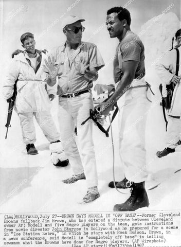crp-17264 1968 director John Sturges w Jim Brown film Ice Station Zebra crp-17264