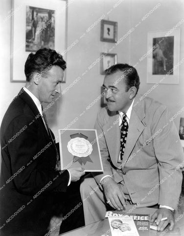 crp-17334 circa 1933 director Victor Schertzinger gets award from Warren Stokes crp-17334