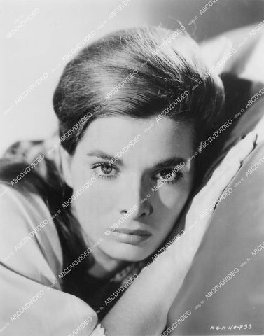 crp-00176 1962 Italian beauty Scilla Gabel portrait film Village of Daughters crp-00176