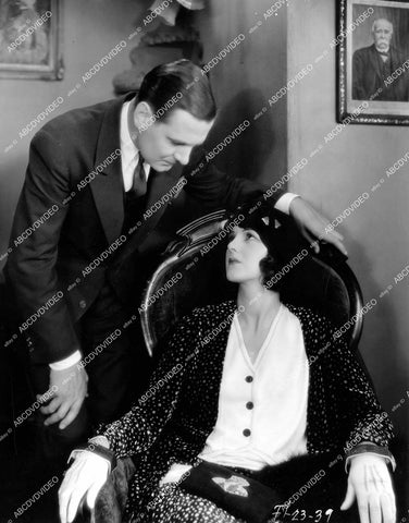 crp-17712 1929 Lia Tora, Kenneth Thomson silent film The Veiled Woman crp-17712