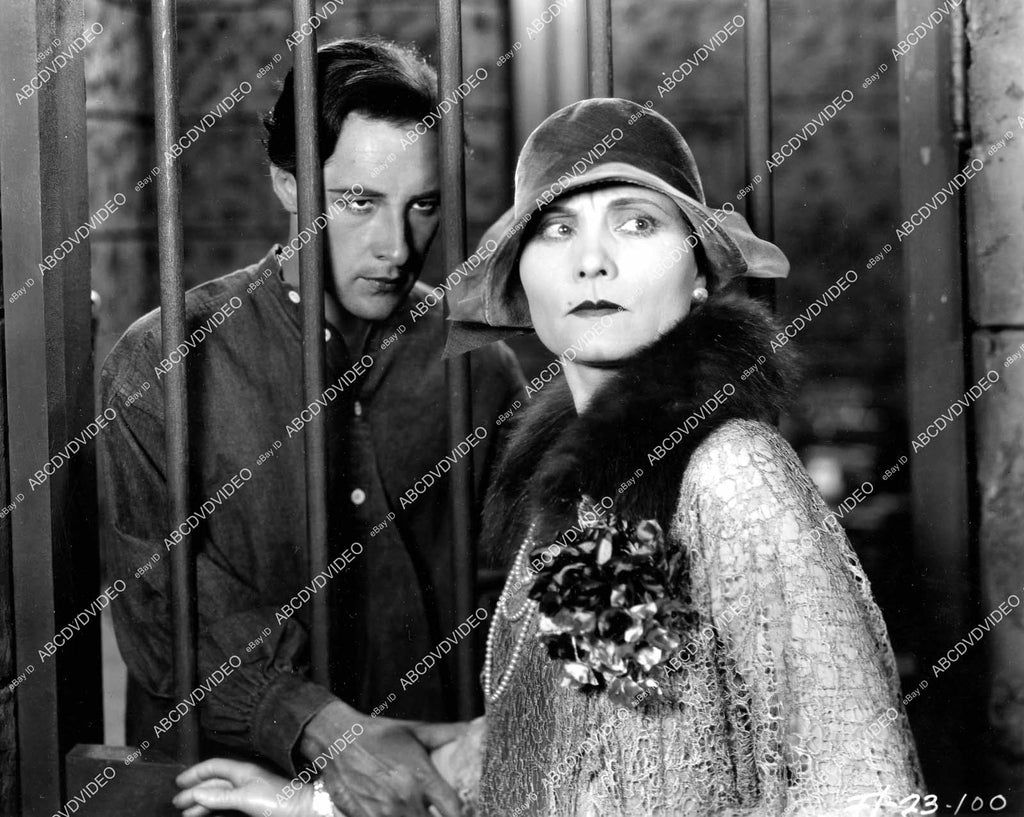 crp-17759 1929 Maude George, Paul Vincent silent film The Veiled Woman ...