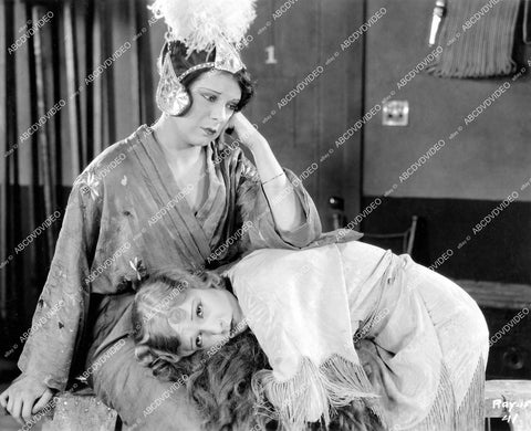 crp-17907 1927 Nancy Nash, Marjorie Beebe silent film Rich But Honest crp-17907