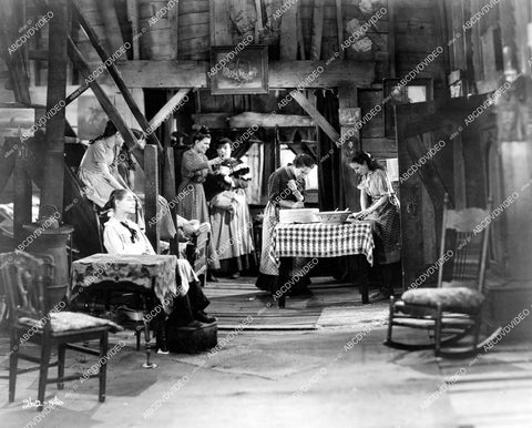 crp-17997 1926 Bessie Love, Mary Alden or Vivia Ogden, Sunshine Hart & cast silent film Lovey Mary crp-17997