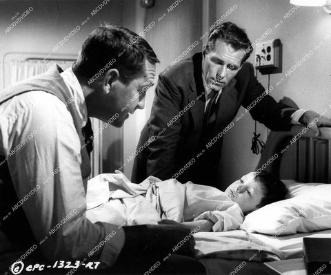 crp-18181 1957 Philip Carey, Ainslie Pryor, Jerry Mathers film The Shadow on the Window crp-18181