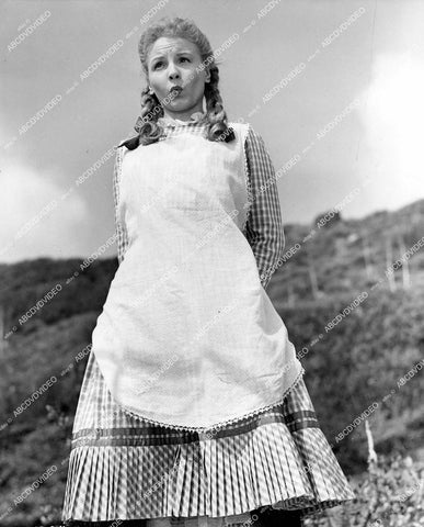 crp-18504 1946 Janet Blair strolling on the beach film Gallant Journey crp-18504
