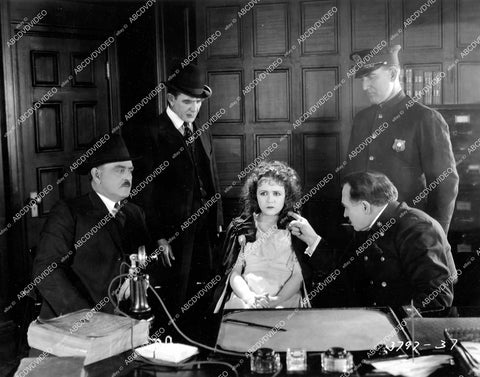 crp-18717 1922 Gladys Walton, William Welsh, Don Bailey and cast silent film Top o' the Morning crp-18717