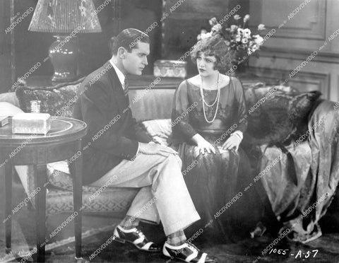 crp-18755 1927 Mildred Davis, Lloyd Hughes silent film Too Many Crooks crp-18755