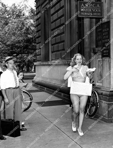 crp-19031 1941 burlesque dancer stripper Tirza pickets ASPCA for Dove Dance crp-19031