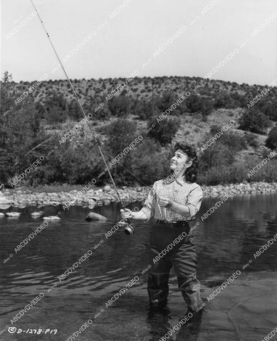 crp-02085 1953 candid Donna Reed does some fishing Oak Creek Ariz on location film Gun Fury crp-02085