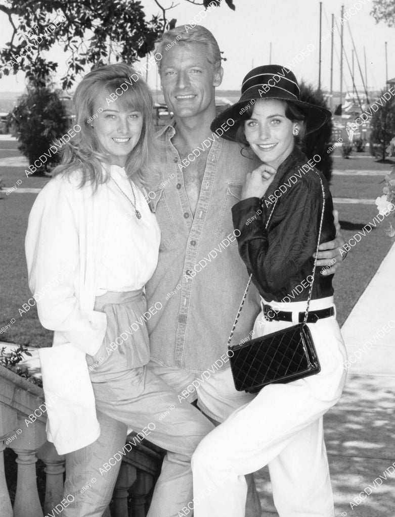 crp-02270 1989 Chynna Phillips, Perry King, Courteney Cox