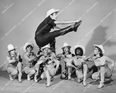 crp-00232 modern dance ballet cowboy dancer w cute cowgirl dancers crp-00232