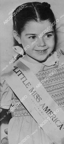 crp-02332 1948 5 yo Kathleen Cecile Flynn wins Little Miss America of 1948 title crp-02332