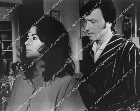 crp-02377 1973 Laurence Harvey, Elizabeth Taylor film Night Watch crp-02377