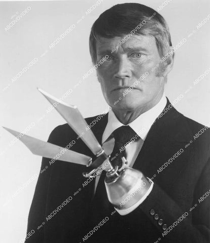 crp-02396 1974 Chuck Connors w his deadly Claw film 99 and 44/100% Dead crp-02396