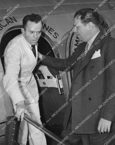 crp-02510 1937 crime photo Robert Irwin Easter Day killing model Veronica Gideon & mother in New York crp-02510