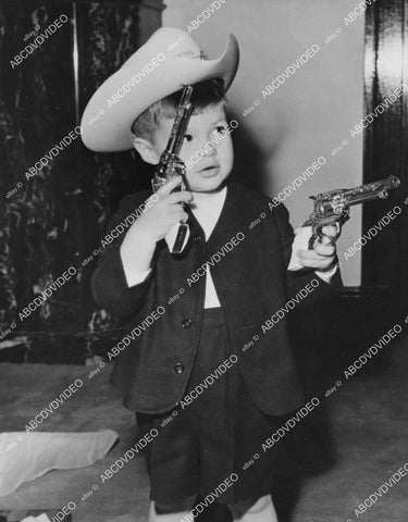 crp-02554 1952 Americana cute little rootin tootin shootin cowboy Matthew B Ridgway w toy pistols crp-02554