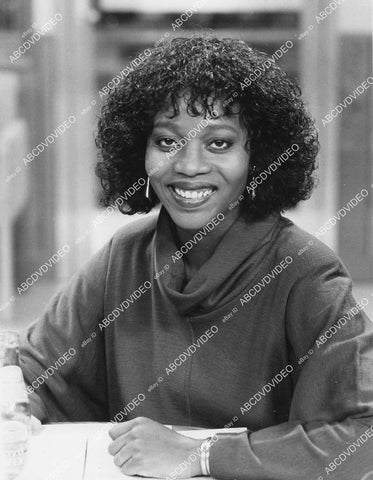 crp-02657 1985 Alfre Woodard portrait TV Sara crp-02657