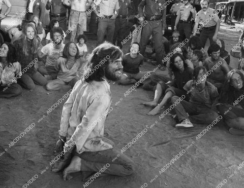 crp-02682 1976 Steve Railsback as Charles Manson TVM Helter Skelter crp-02682