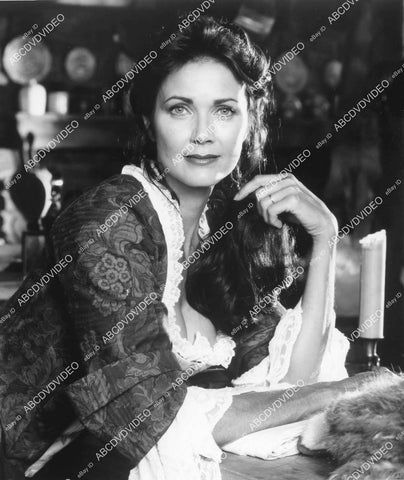 crp-02710 1994 Lynda Carter portrait TV Hawkeye crp-02710