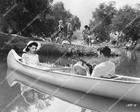 crp-00290 1960 Theona Bryant in canoe ride film College Confidential crp-00290