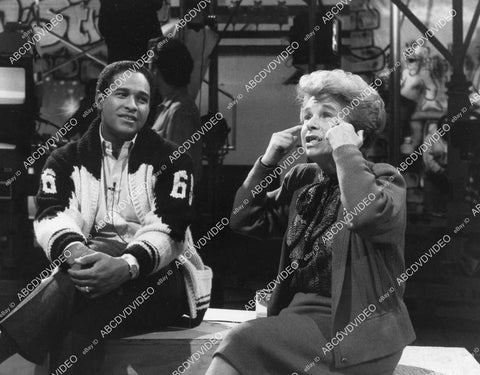 crp-02978 1986 Bryant Gumbel w Dr Ruth Westheimer TV news program Main Street crp-02978