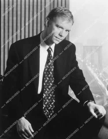 crp-03006 1997 David Caruso portrait TV Michael Hayes crp-03006