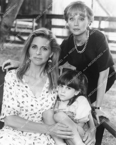 crp-03008 1992 Lindsay Wagner, Shelley Long, Molly Orr TVM A Message from Holly crp-03008