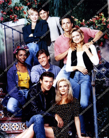 crp-03016 1992 Courtney Thorne-Smith, Josie Bissett, Thomas Calabro, Amy Locane, Vanessa Williams TV Melrose Place crp-03016