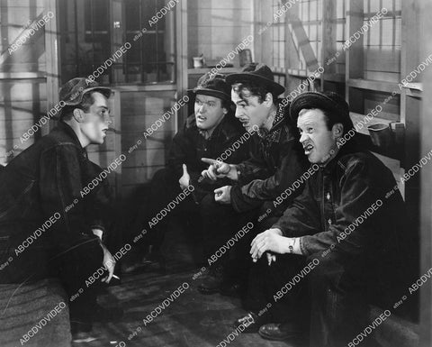 crp-03093 1942 Roger Clark, Frank Sully, Brian Donlevy, Frank Jenks film Two Yanks in Trinidad crp-03093