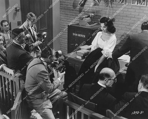 crp-00323 1960 Cathy Crosby and cast film College Confidential crp-00323