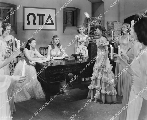 crp-00334 1946 Kay Morley Rosemary La Planche Jean Porter and the girls film Betty Co-Ed crp-00334