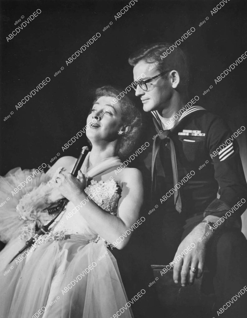 crp-03421 1952 singer Jane Froman w serviceman TV Jane Froman's USA Ca ...