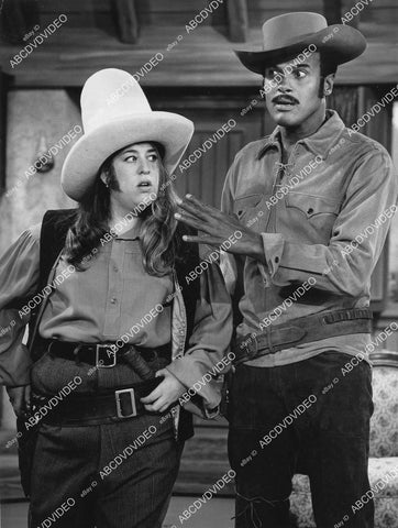 crp-03458 1968 Mama Cass Elliott, Harry Belafonte Bonanza spoof TV Smothers Brothers Comedy Hour crp-03458