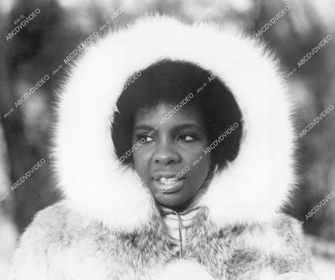 crp-03516 1976 music singer Gladys Knight in a parka film Pipe Dreams crp-03516