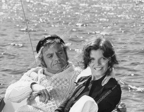 crp-03661 1973 Vic Morrow, Samantha Eggar go sailing TV Love Story crp-03661