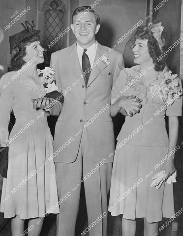 crp-00390 1942 The Dinning Sister Trio Jean & Ginger Dinning Howard Mack NBC radio National Barn Dance crp-00390
