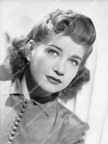 crp-00398 w snipe Lillian Lane vocalist w Gene Krupa on radio The Victory Parade of Spotlight Bands crp-00398
