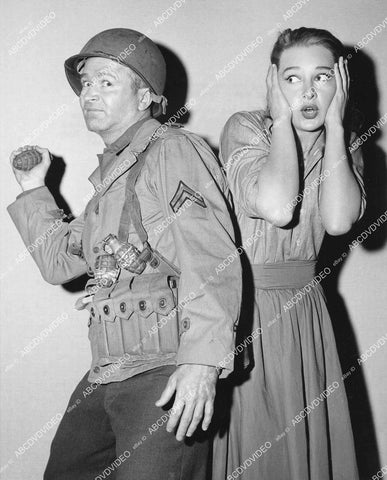 crp-04074 1958 candid Taina Elg, Red Buttons have some fun between scenes film Imitation General crp-04074