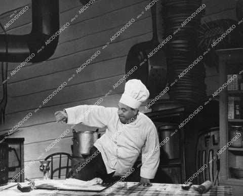 crp-04422 1944 chef Joe Besser kicking up his heels in kitchen film Hey, Rookie crp-04422