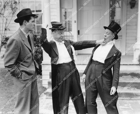 crp-04499 1944 Larry Parks, Frank & Jean Hubert (The Chords) film Stars on Parade crp-04499