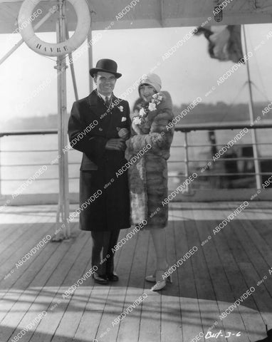 crp-04599 1928 Nick Stuart & Sally Phipps on board ship silent film News Parade crp-04599