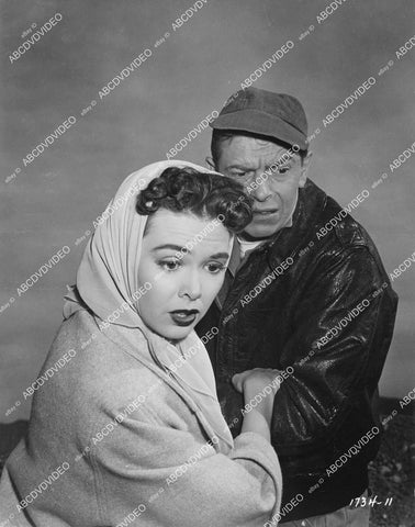 crp-04634 1953 Barbara Rush, Dave Willock sci-fi film It Came from Outer Space crp-04634